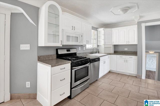 952 RYECROFT ROAD, Pelham, AL 35124