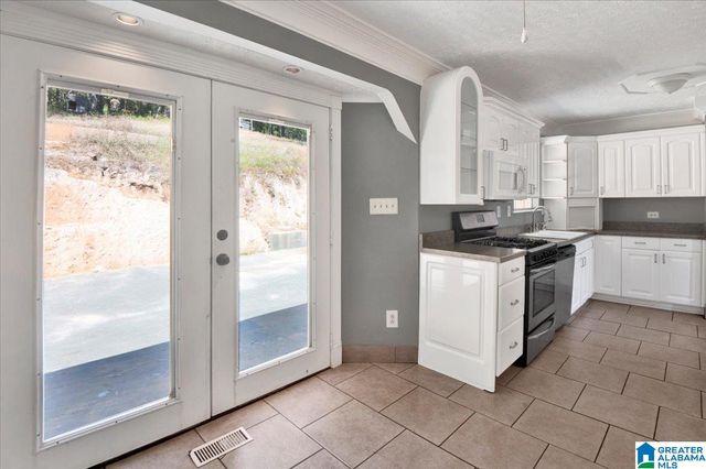 952 RYECROFT ROAD, Pelham, AL 35124