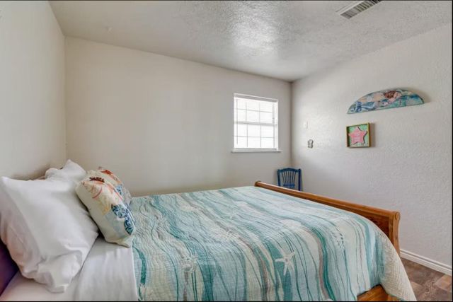 114 Sand Dune Court, Surfside Beach, TX 77541