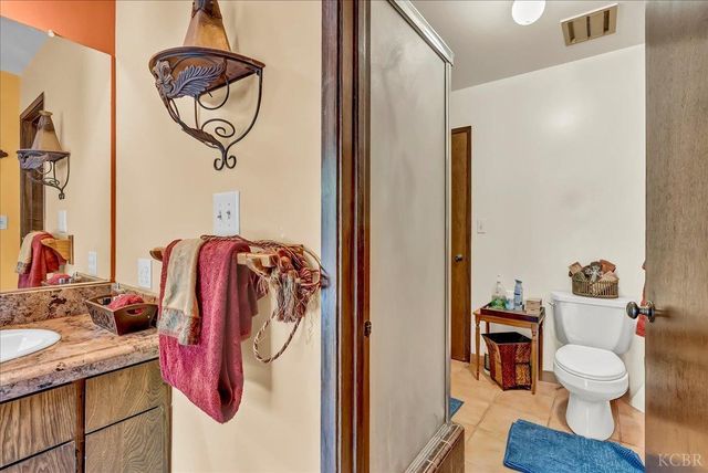 1967 Mulberry Drive, Hanford, CA 93230