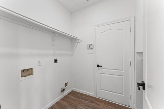 2830 Fern Hill Drive, Spring, TX 77373