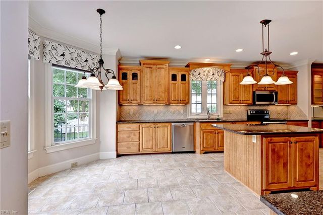 104 Portland, Williamsburg, VA 23188