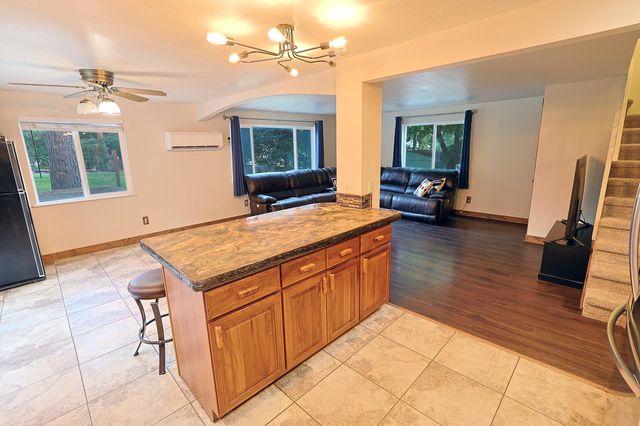 4310 S Hollow Ct, Spokane Valley, WA 99206