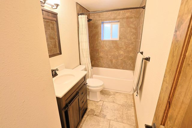 4310 S Hollow Ct, Spokane Valley, WA 99206