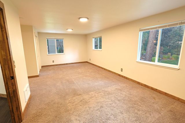 4310 S Hollow Ct, Spokane Valley, WA 99206