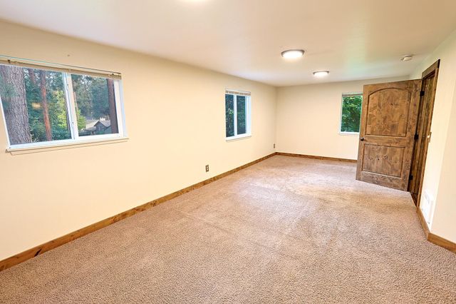 4310 S Hollow Ct, Spokane Valley, WA 99206