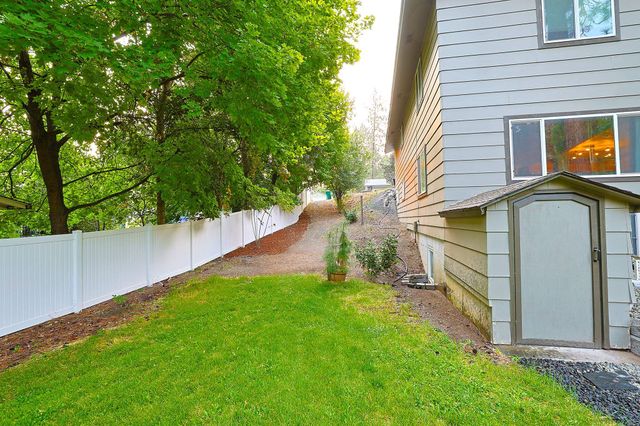 4310 S Hollow Ct, Spokane Valley, WA 99206