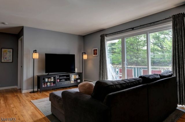 316 Hoover Ave 54, Bloomfield Twp., NJ 07003