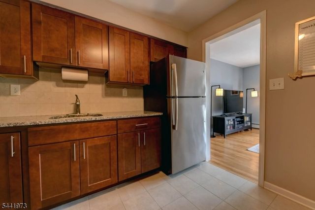 316 Hoover Ave 54, Bloomfield Twp., NJ 07003