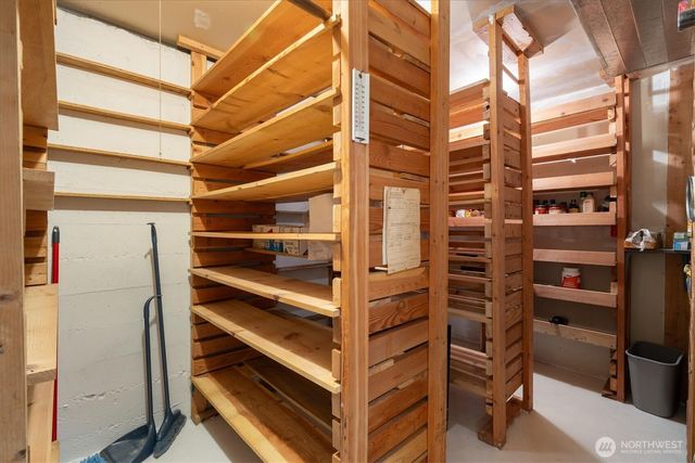 19321 Kenlake Place NE, Kenmore, WA 98028