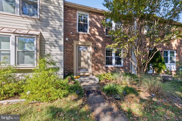14146 RED RIVER DR, Centreville, VA 20121