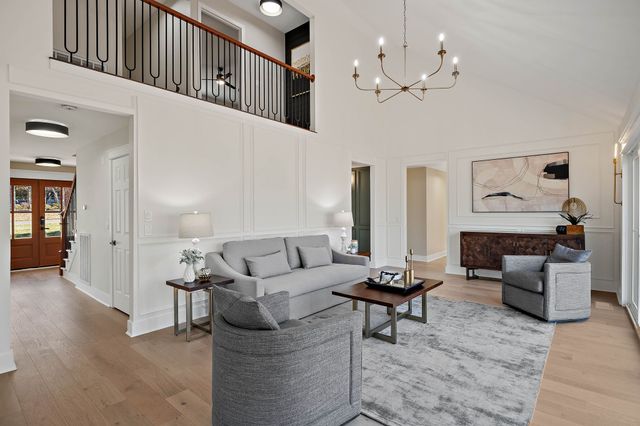 1114 Chickasaw Dr, Brentwood, TN 37027