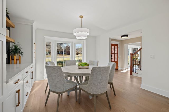 1114 Chickasaw Dr, Brentwood, TN 37027