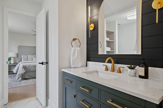 1114 Chickasaw Dr, Brentwood, TN 37027