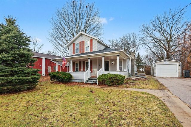 217 S Main Street, Kent City, MI 49330