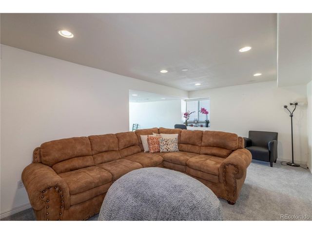 9234 W Hinsdale Pl, Littleton, CO 80128