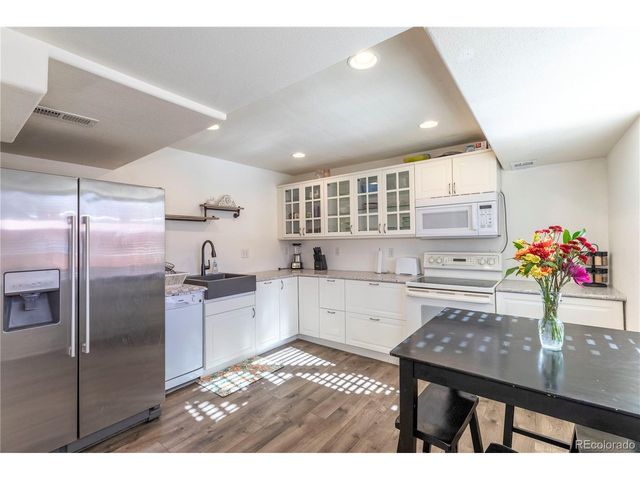 9234 W Hinsdale Pl, Littleton, CO 80128