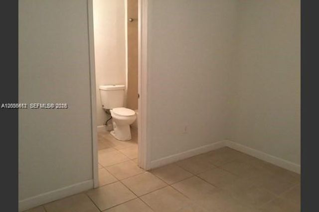 2735 NW 27th St, Miami, FL 33142