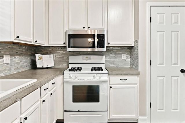 41 Red Oak Circle, Dallas, GA 30157