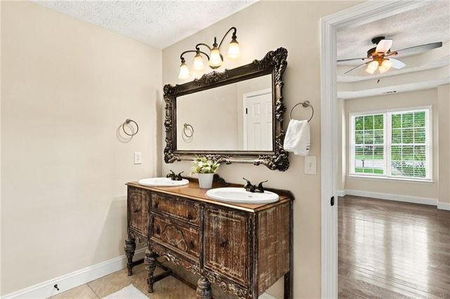 41 Red Oak Circle, Dallas, GA 30157