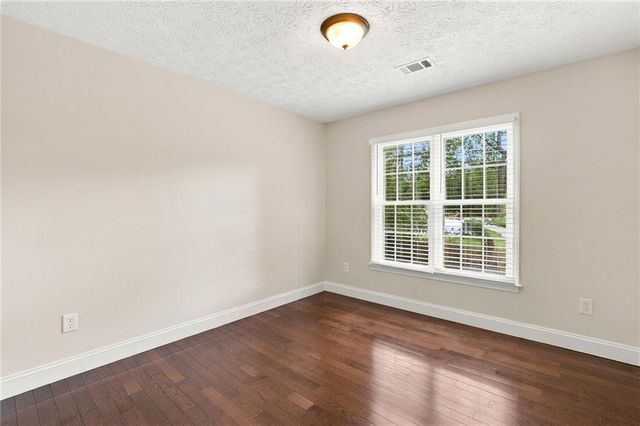 41 Red Oak Circle, Dallas, GA 30157