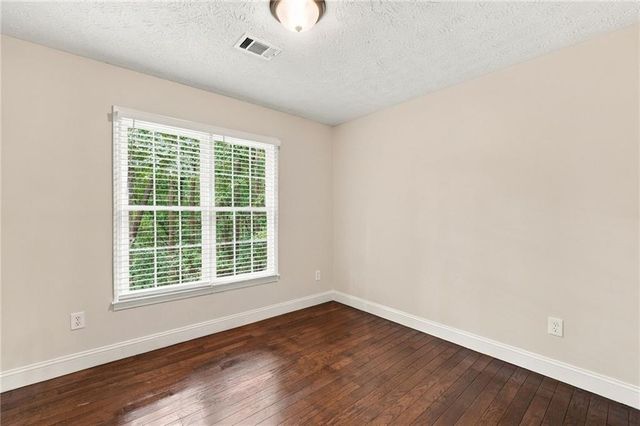 41 Red Oak Circle, Dallas, GA 30157