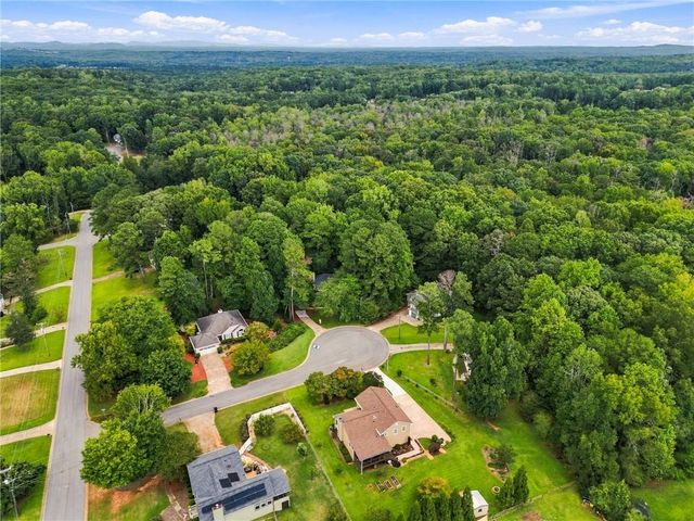 41 Red Oak Circle, Dallas, GA 30157