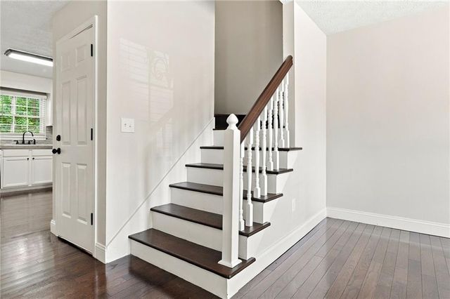 41 Red Oak Circle, Dallas, GA 30157