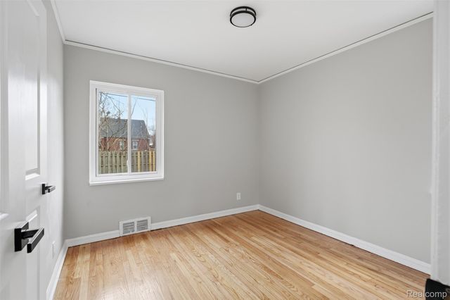 16636 Ardmore Street, Detroit, MI 48235