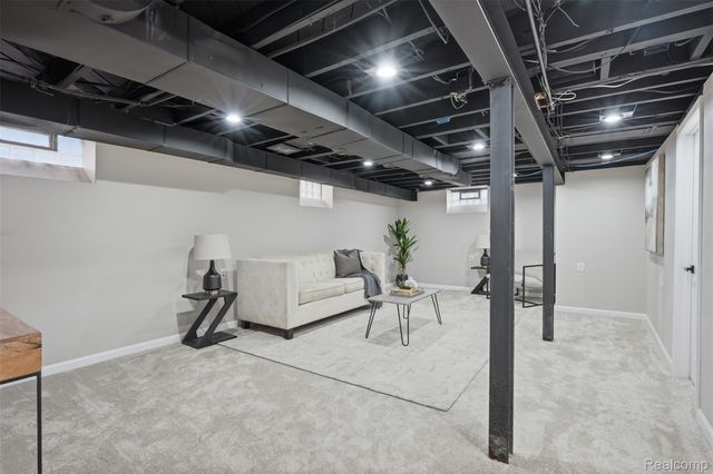 16636 Ardmore Street, Detroit, MI 48235