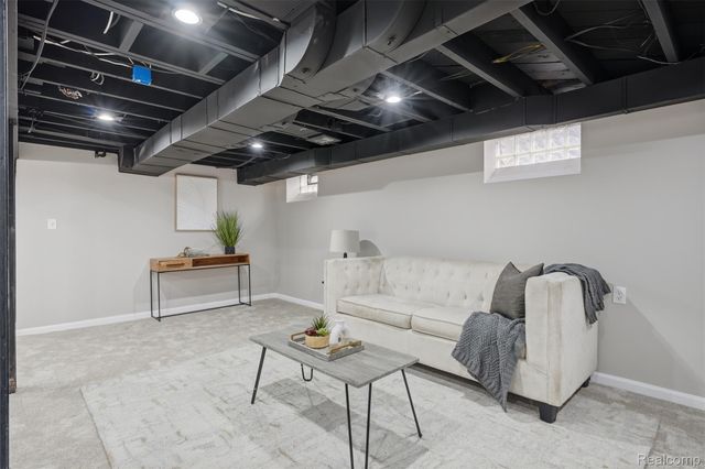 16636 Ardmore Street, Detroit, MI 48235