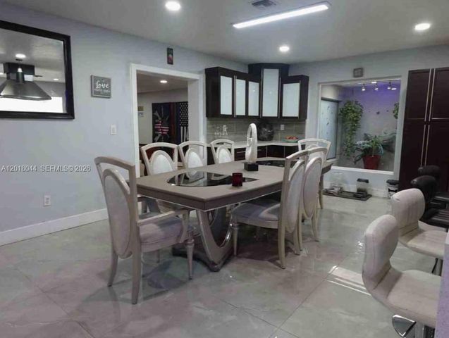 9260 SW 164th St, Palmetto Bay, FL 33157
