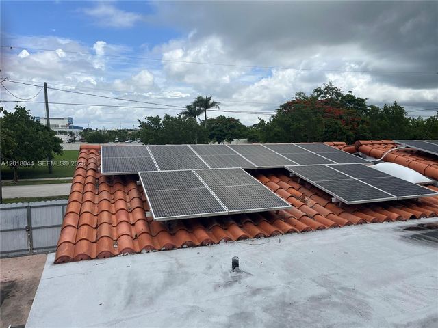 9260 SW 164th St, Palmetto Bay, FL 33157