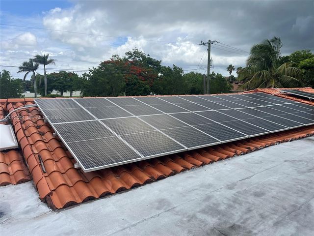 9260 SW 164th St, Palmetto Bay, FL 33157