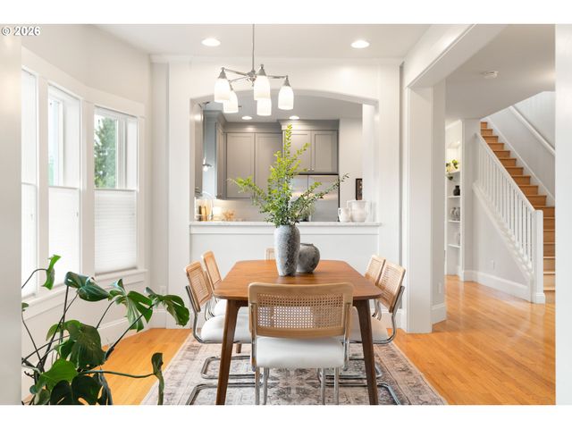 6127 Ne 27TH Ave, Portland, OR 97211