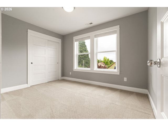 6127 Ne 27TH Ave, Portland, OR 97211