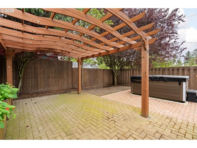 6127 Ne 27TH Ave, Portland, OR 97211