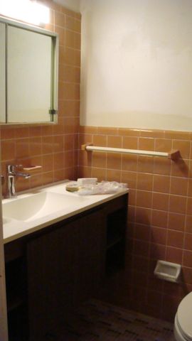 1813 Middle River Dr, Fort Lauderdale, FL 33305