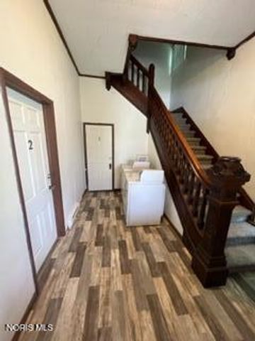 527 W Sandusky Street, Findlay, OH 45840