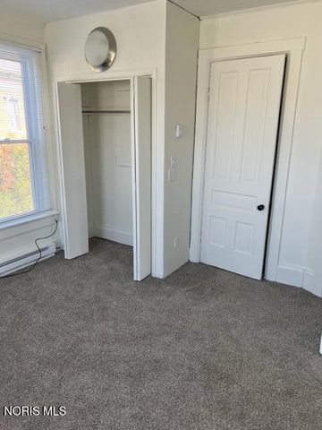 527 W Sandusky Street, Findlay, OH 45840