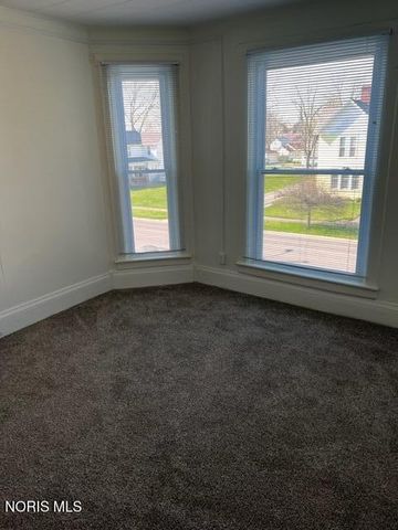 527 W Sandusky Street, Findlay, OH 45840