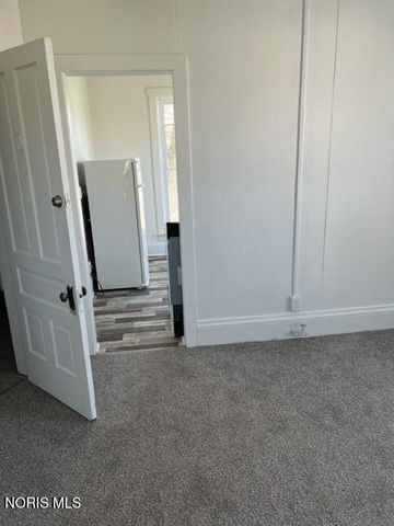 527 W Sandusky Street, Findlay, OH 45840