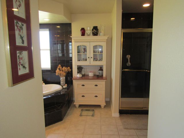 988 County Road 6160, Dora, MO 65637