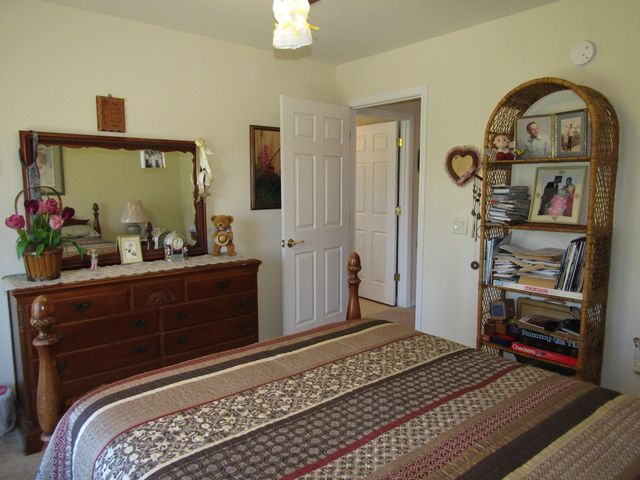 988 County Road 6160, Dora, MO 65637