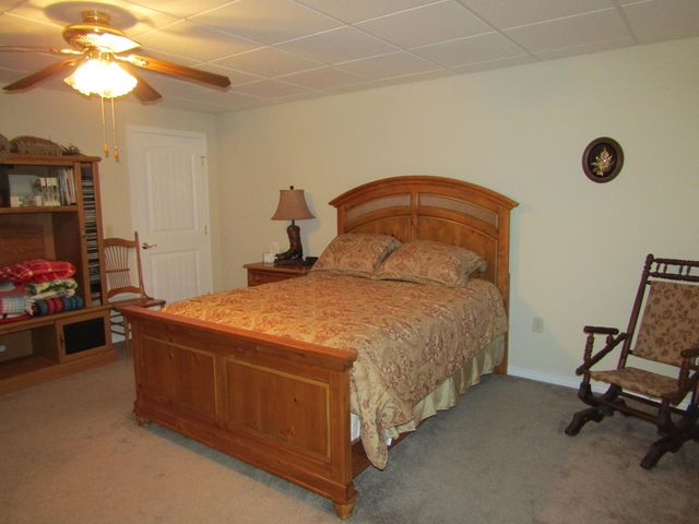 988 County Road 6160, Dora, MO 65637