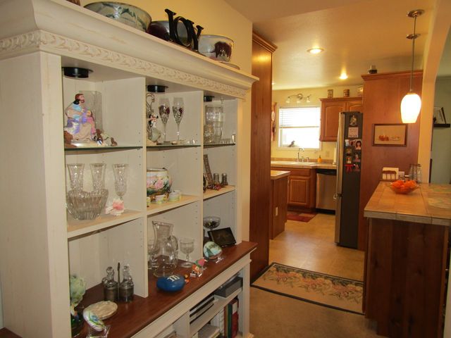 988 County Road 6160, Dora, MO 65637