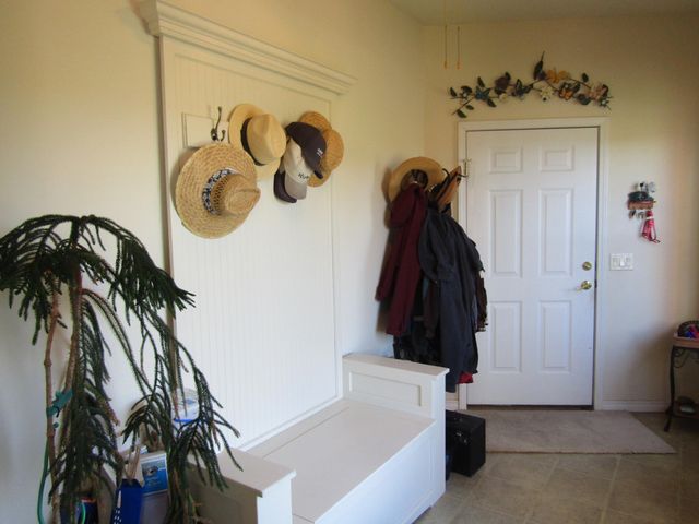 988 County Road 6160, Dora, MO 65637