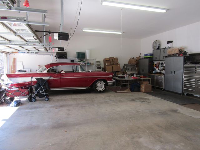 988 County Road 6160, Dora, MO 65637