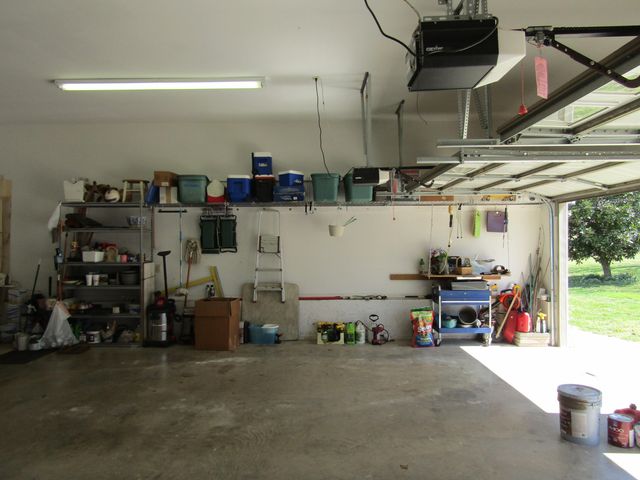 988 County Road 6160, Dora, MO 65637