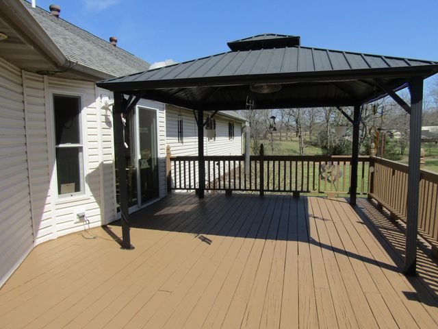 988 County Road 6160, Dora, MO 65637